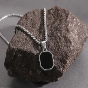 Minimal Iconic Men’s Pendant